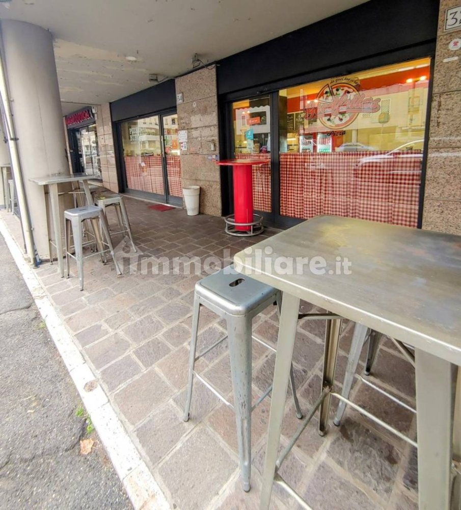 Propiedad comercial de 1 habitación en Rome, Italy No. 210944