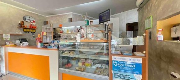 Коммерческая недвижимость с 3 комнатами в Брессо, Италия № 73130 35