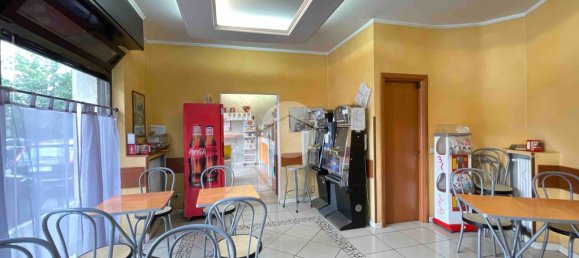 Коммерческая недвижимость с 3 комнатами в Брессо, Италия № 73130 30