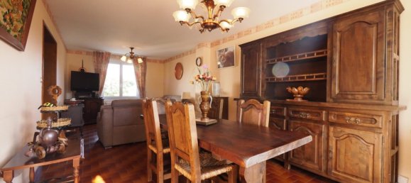 Villa de 4 dormitorios en Bois-d'Arcy, France No. 177121 3