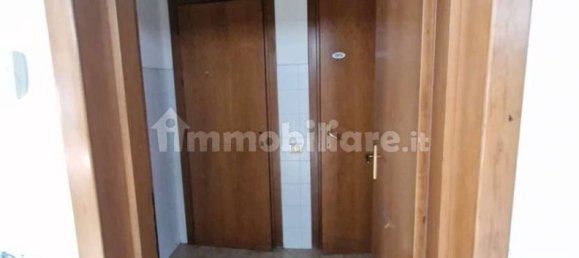 Almacén de 2 habitaciónes en Senna Comasco, Italy No. 374303 9