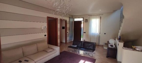 2 rooms Villa in Brembate di Sopra, Italy No. 5905 15