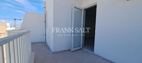 3 bedrooms Penthouse in Birkirkara, Malta No. 259 8