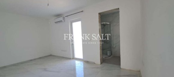 3 bedrooms Penthouse in Birkirkara, Malta No. 259 5