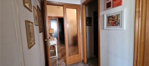 5 rooms Apartment in Florence, Italy No. 32367 19