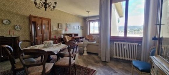 5 rooms Apartment in Florence, Italy No. 32367 4