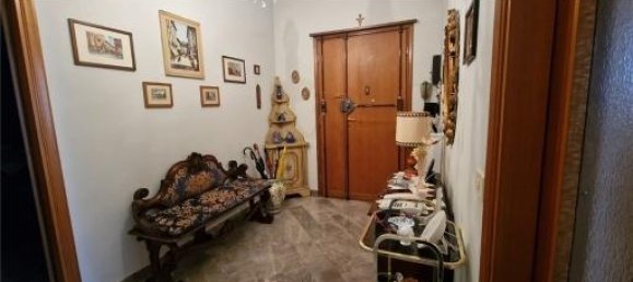 5 rooms Apartment in Florence, Italy No. 32367 21