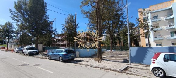 4 bedrooms House in Almada, Portugal No. 10978 7