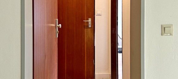 Studio in Bremen, Germany, Nr. 284300 12