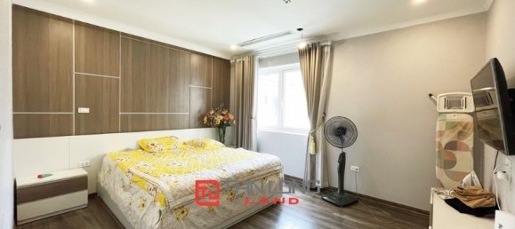 3 bedrooms Villa in Long Bien, Vietnam No. 525 17