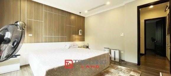 3 bedrooms Villa in Long Bien, Vietnam No. 525 8