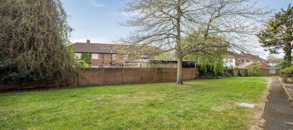 1 bedroom Apartment in Whitton, United Kingdom No. 8523 8