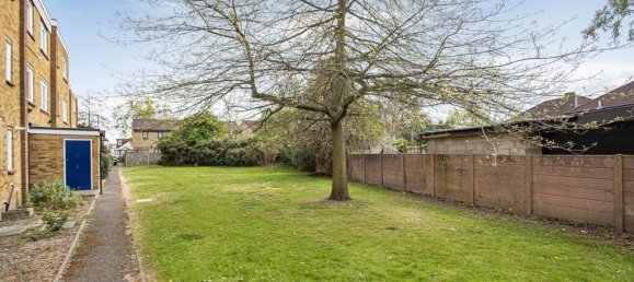 1 bedroom Apartment in Whitton, United Kingdom No. 8523 25