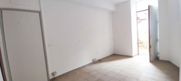 Коммерческая недвижимость 72м² в Капо д’Орландо, Италия № 103098 4