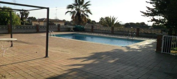 5 bedrooms House in Coma-Ruga, Spain No. 355 6