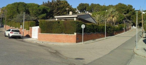 5 bedrooms House in Coma-Ruga, Spain No. 355 16