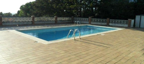 5 bedrooms House in Coma-Ruga, Spain No. 355 2