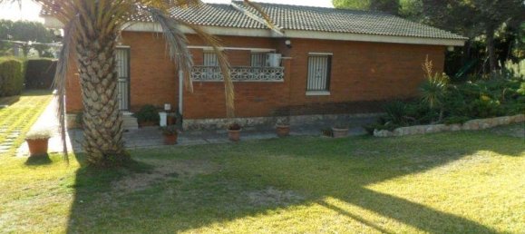 5 bedrooms House in Coma-Ruga, Spain No. 355 7