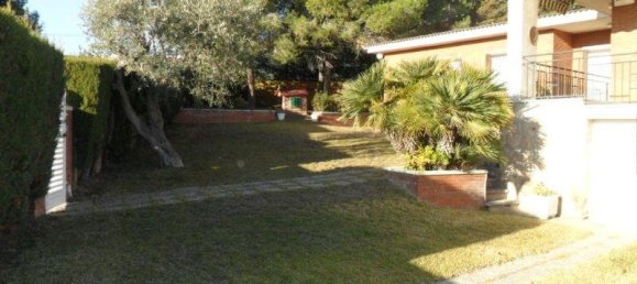 5 bedrooms House in Coma-Ruga, Spain No. 355 15