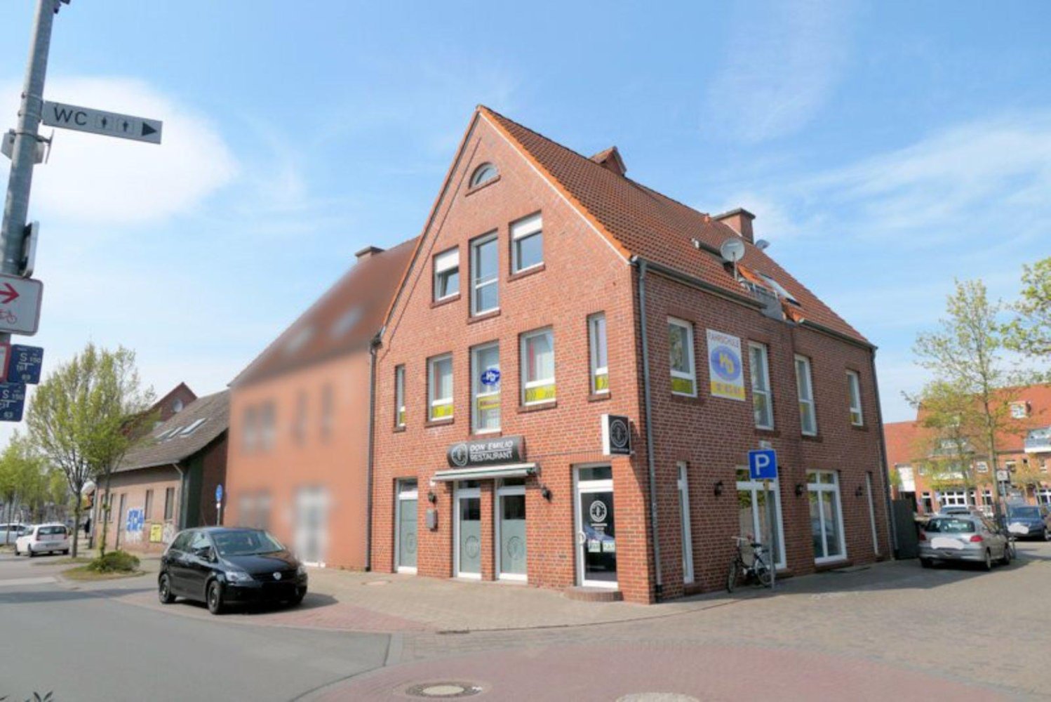 239m² Building in Steinfurt, Germany No. 297642