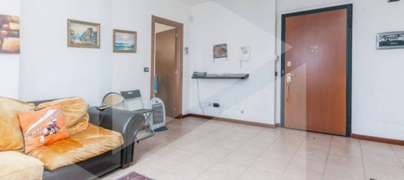 2 rooms Apartment in Milan, Italy No. 241624 5