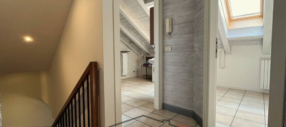 3 Schlafzimmer Wohnung in Misinto, Italy, Nr. 341497 30