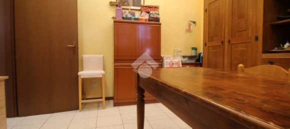 2 bedrooms House in Pegognaga, Italy No. 366522 4