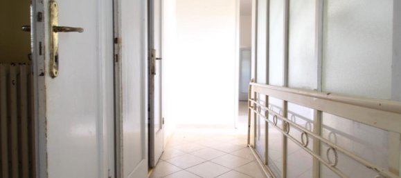 2 bedrooms House in Pegognaga, Italy No. 366522 11