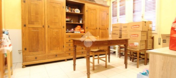 2 bedrooms House in Pegognaga, Italy No. 366522 7