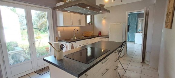 Casa T7 em L'Ile-Bouchard, France N.º 51158 11