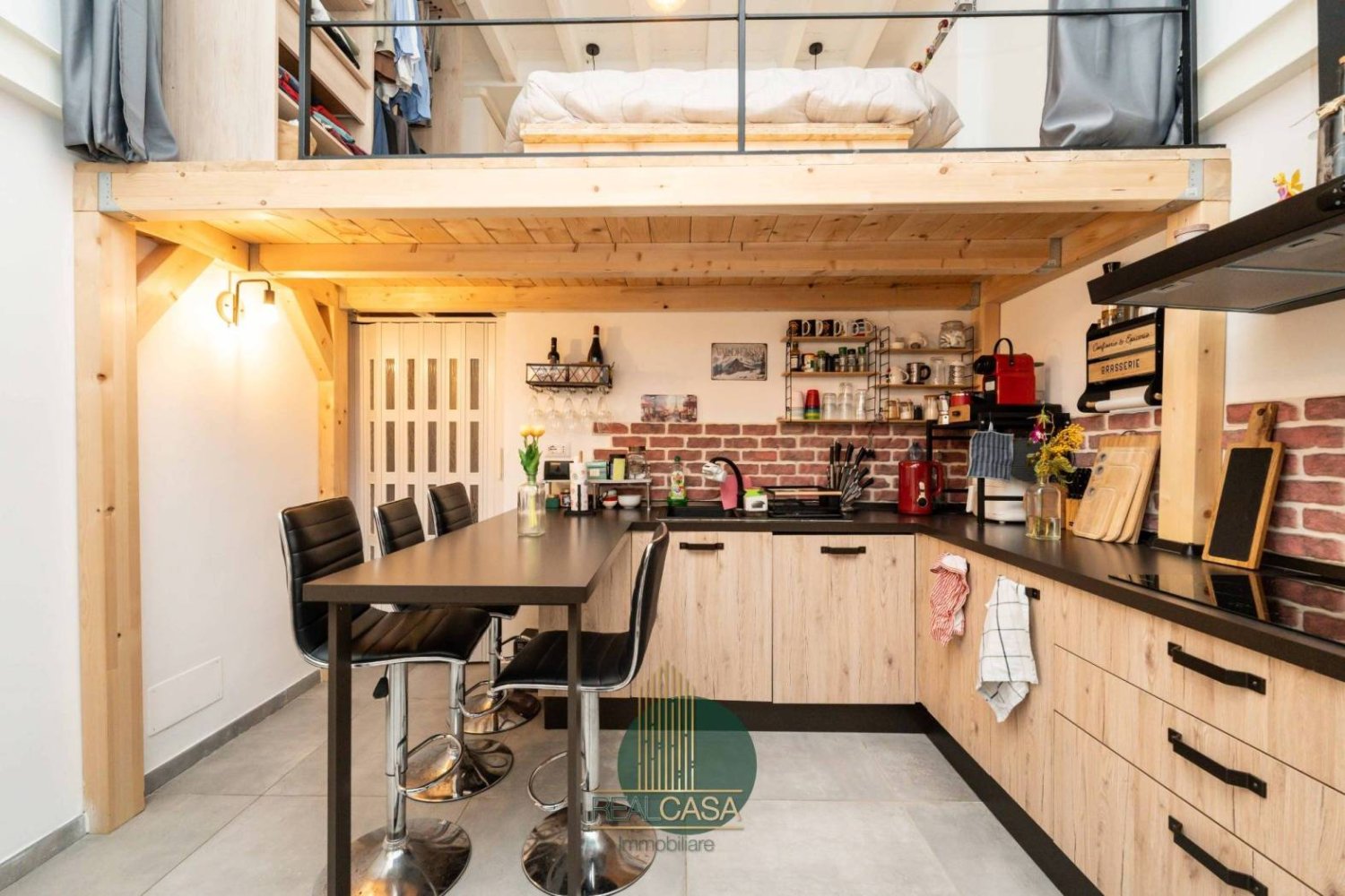 1 bedroom Apartment in Milan, Italy No. 250070