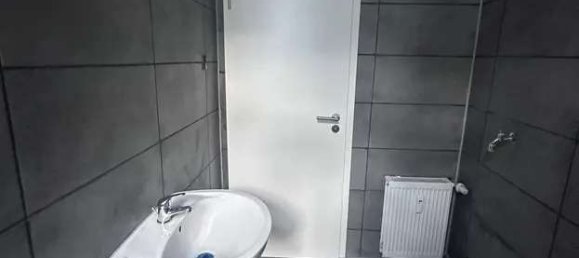 Gebäude in Oberhausen, Germany 1046m², Nr. 220884 5