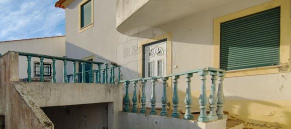 Casa de 2 dormitorios en Torres Vedras, Portugal No. 51818 2