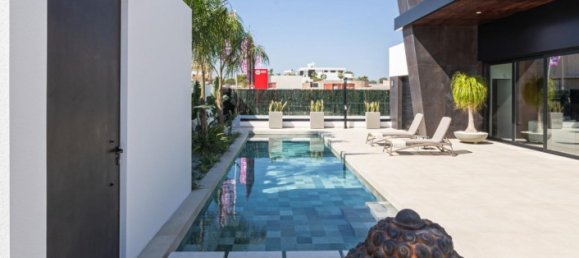 3 bedrooms Villa in Ciudad Quesada, Spain No. 12328 11