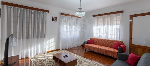 3 bedrooms House in Angra do Heroismo, Portugal No. 21573 8