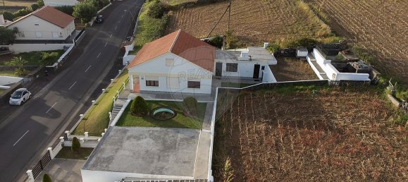 3 bedrooms House in Angra do Heroismo, Portugal No. 21573 31