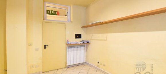 Офис 75м² в Лиссоне, Италия № 2347 4