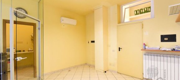 Офис 75м² в Лиссоне, Италия № 2347 24