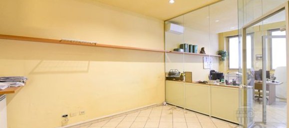 Офис 75м² в Лиссоне, Италия № 2347 25