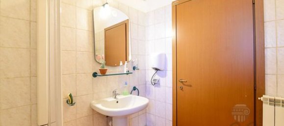 Офис 75м² в Лиссоне, Италия № 2347 10