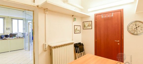 Офис 75м² в Лиссоне, Италия № 2347 28