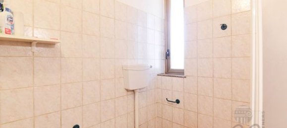 Офис 75м² в Лиссоне, Италия № 2347 9