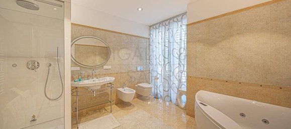 6-salle Duplex à Baden-Baden, Germany No. 56024 9