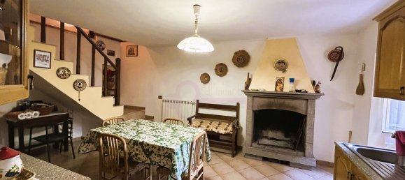 Дуплекс с 4 комнатами в Сориано нель Чимино, Италия № 298216 5