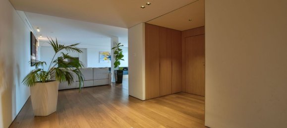 8 غرف نوم شقة في Sesto Calende, Italy رقم 365572 27