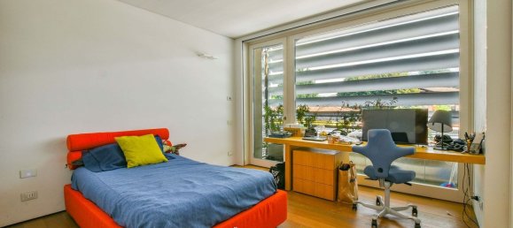 8 غرف نوم شقة في Sesto Calende, Italy رقم 365572 34