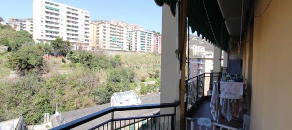 Apartamento de 2 dormitorios en Genoa, Italy No. 36618 17