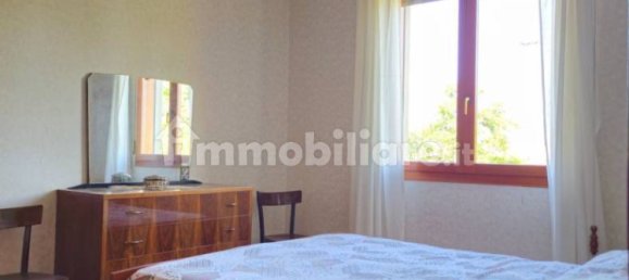 3 bedrooms House in Toano, Italy No. 260852 15