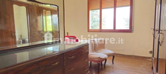 3 bedrooms House in Toano, Italy No. 260852 8