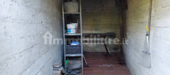 3 bedrooms House in Toano, Italy No. 260852 17